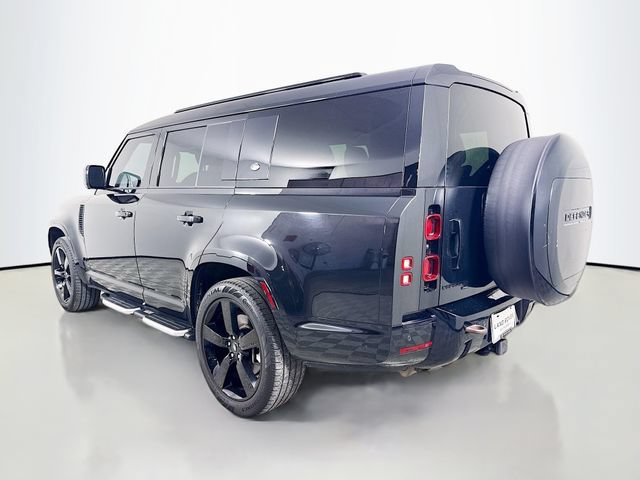Certified 2023 Land Rover Defender 130 X-Dynamic SE AWD/4WD image 7