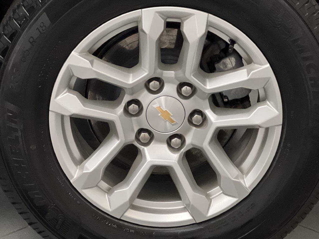 Used 2025 Chevrolet Silverado 1500 LT AWD/4WD image 64
