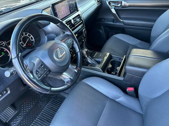 Used 2022 Lexus GX 460 w/ Black Line Special Edition AWD/4WD image 11