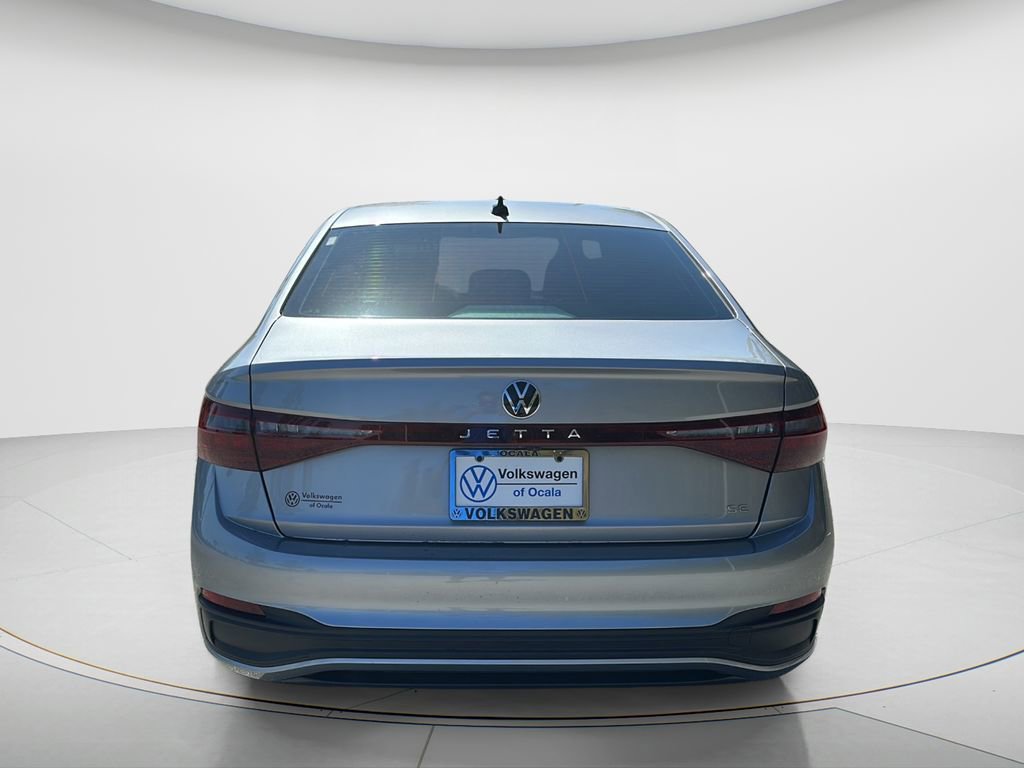 New 2026 Volkswagen Jetta SE image 4