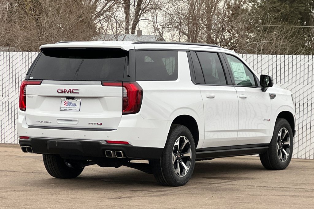 New 2026 GMC Yukon XL AT4 w/ AT4 Premium Plus Package image 4