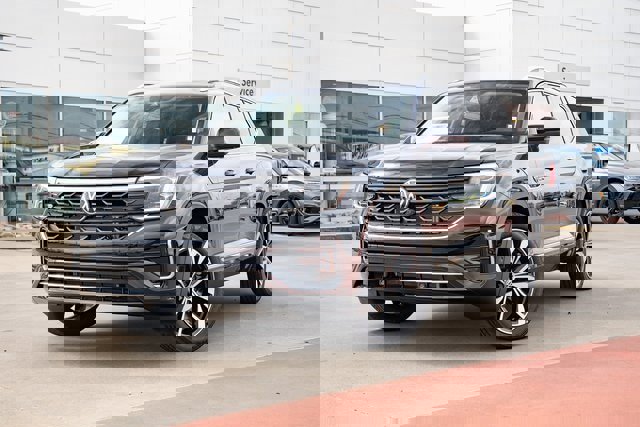 New 2026 Volkswagen Atlas SEL Premium R-Line image 2