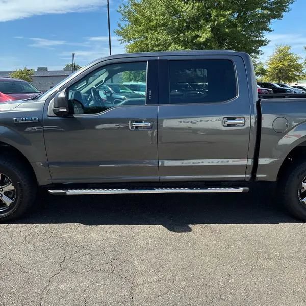 Used 2020 Ford F150 XLT w/ Equipment Group 302A Luxury AWD/4WD image 3