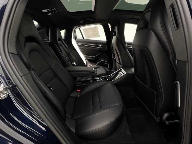 Used 2020 Porsche Panamera 4S image 14