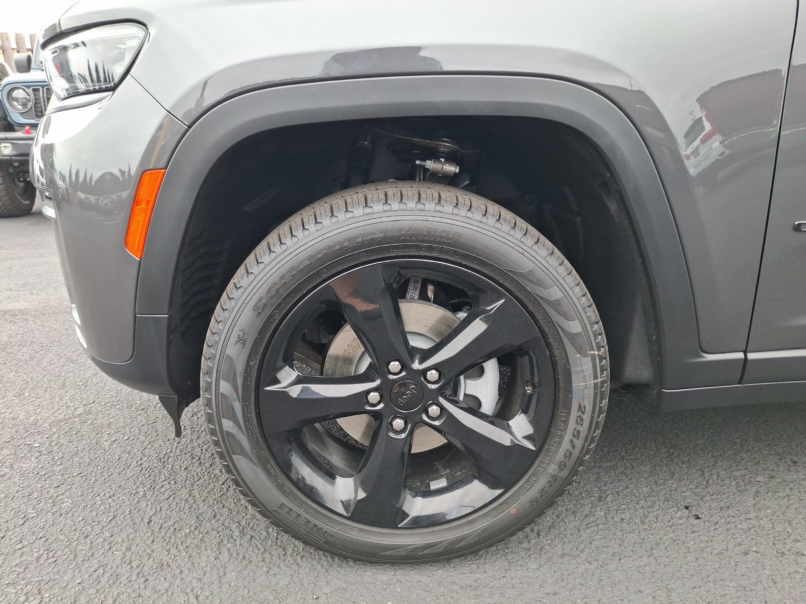 New 2026 Jeep Grand Cherokee Limited w/ Limited Altitude Package AWD/4WD image 20
