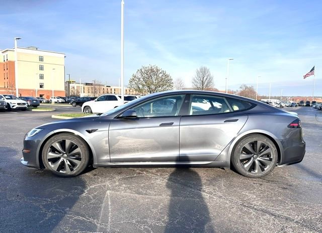 Used 2023 Tesla Model S Standard Range image 4