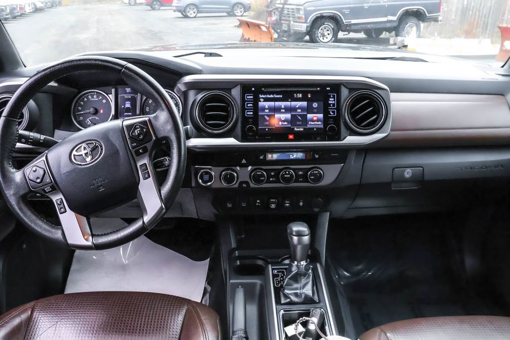 Used 2019 Toyota Tacoma Limited image 26