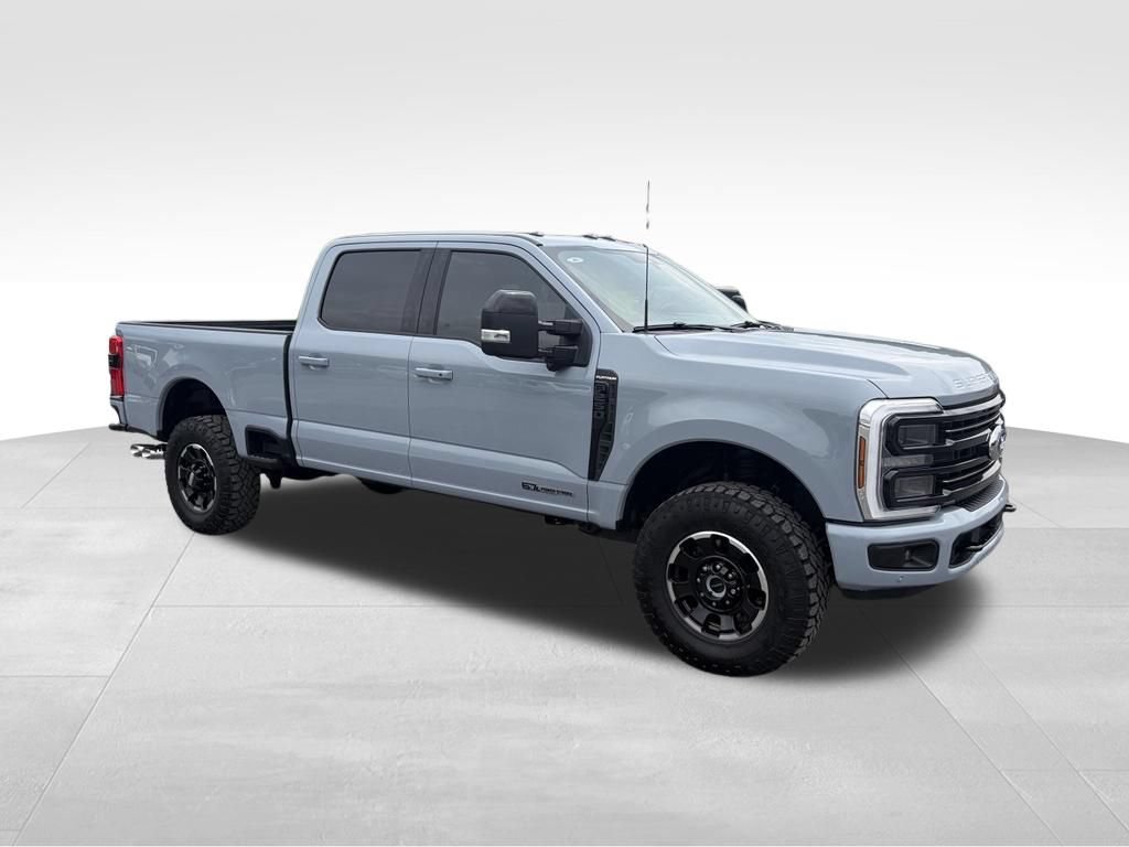 Used 2026 Ford F250 Platinum w/ Tremor Off-Road Package AWD/4WD image 26