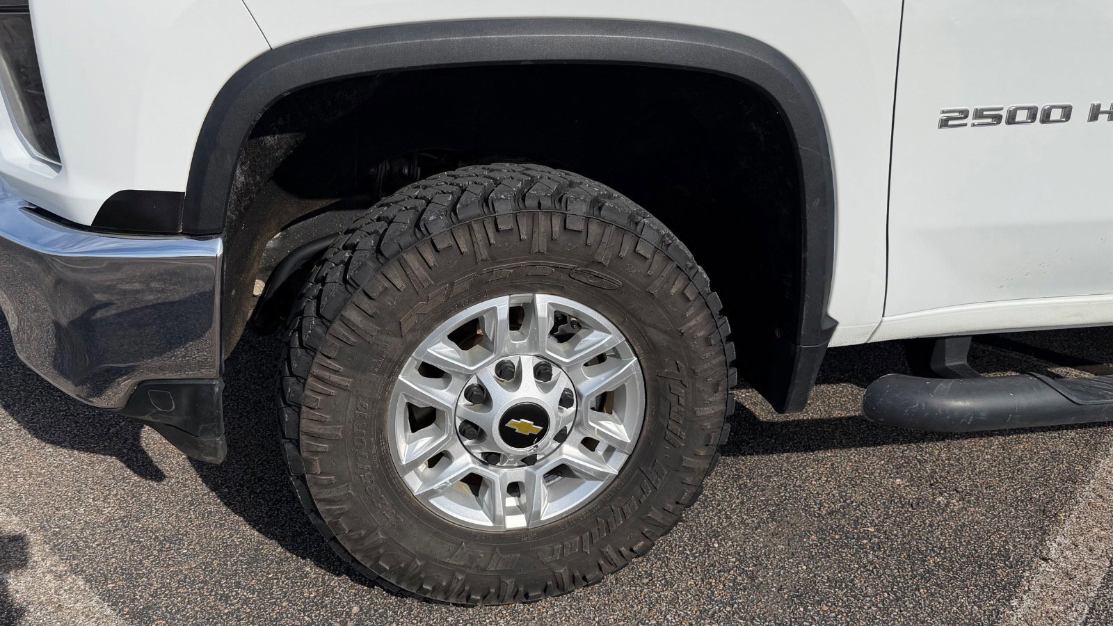 Used 2020 Chevrolet Silverado 2500 LT image 11