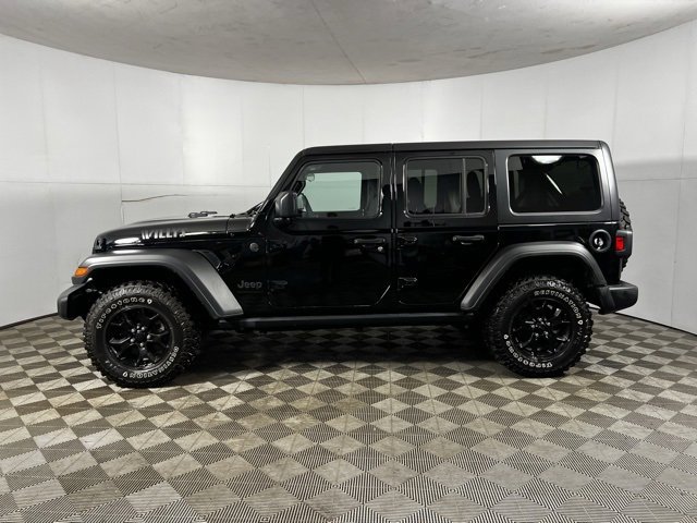 Used 2023 Jeep Wrangler Willys image 2