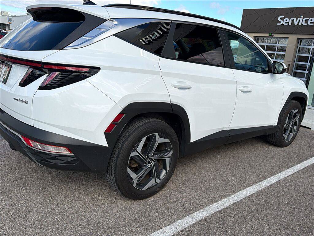 Used 2022 Hyundai Tucson SEL w/ Cargo Package AWD/4WD image 15