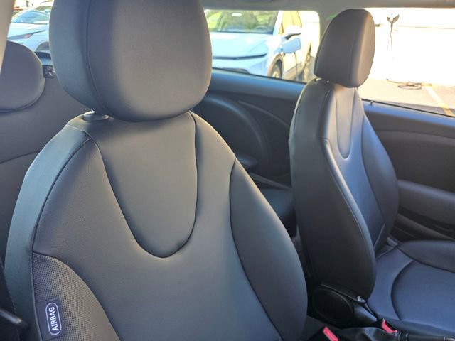 Used 2011 MINI Cooper Hardtop FWD image 16