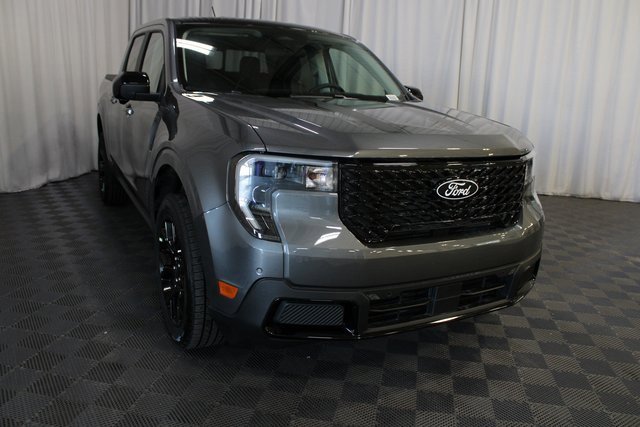 New 2025 Ford Maverick Lariat w/ Black Appearance Package image 32