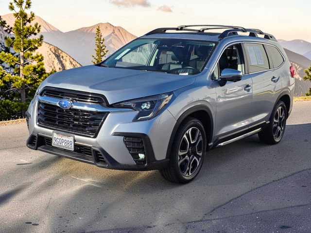 Certified 2023 Subaru Ascent Limited w/ Technology Package image 4