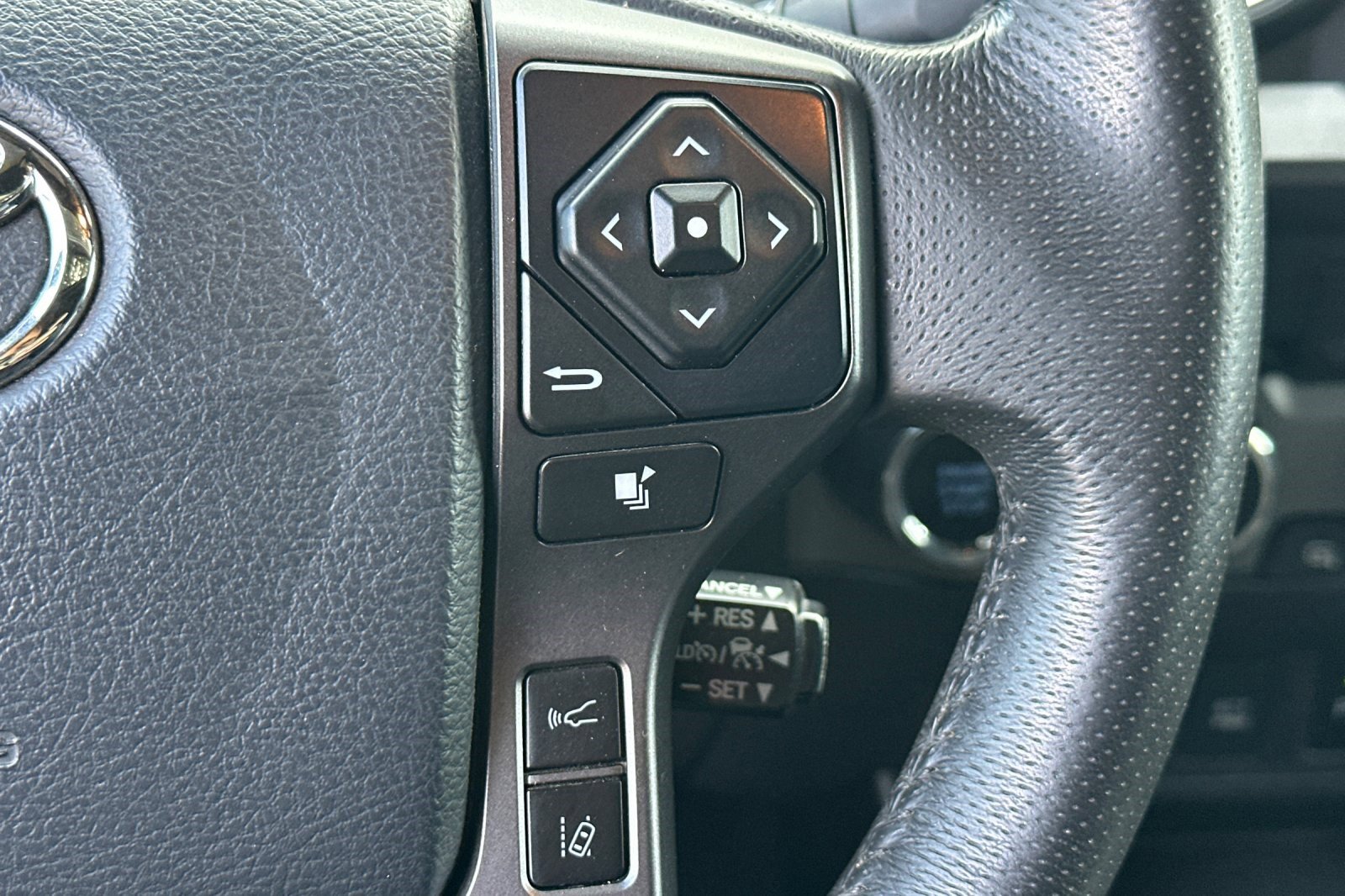 Used 2019 Toyota Tacoma TRD Pro image 31