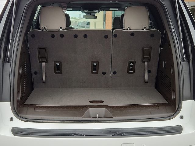 Used 2024 Chevrolet Tahoe LS RWD image 9