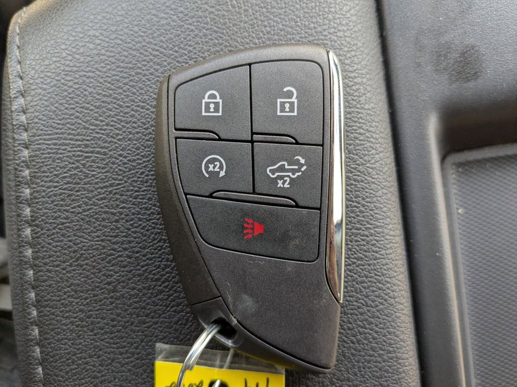 Used 2024 Chevrolet Silverado 2500 Custom w/ Custom Value Package image 31