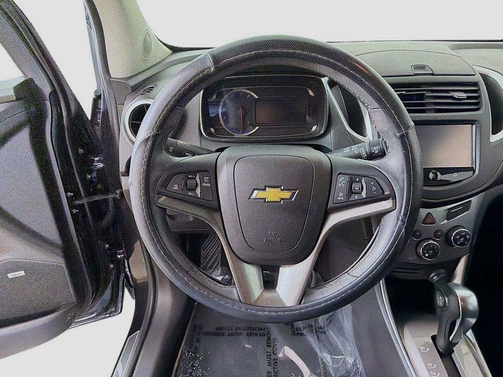Used 2016 Chevrolet Trax LTZ w/ Midnight Edition FWD image 30