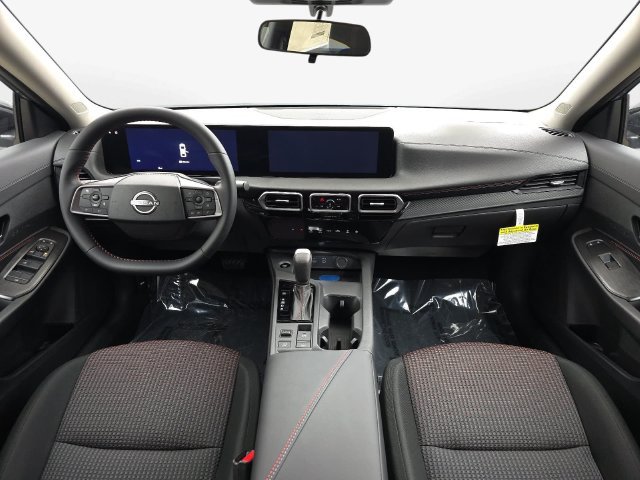 New 2027 Nissan Sentra SR w/ Floor Mat Package FWD image 13