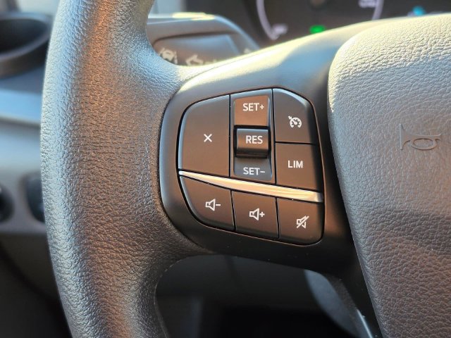 Used 2024 Ford E-Transit Low Roof RWD image 31