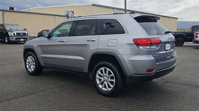 Used 2021 Jeep Grand Cherokee Laredo X image 6