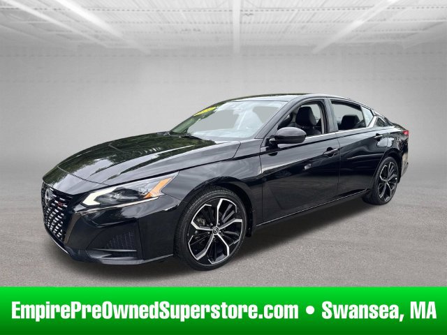 Used 2024 Nissan Altima 2.5 SR