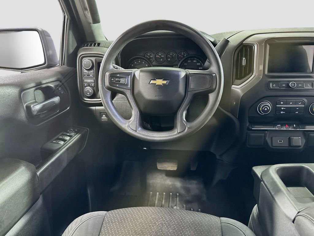 Used 2019 Chevrolet Silverado 1500 Custom w/ Custom Convenience Package AWD/4WD image 21
