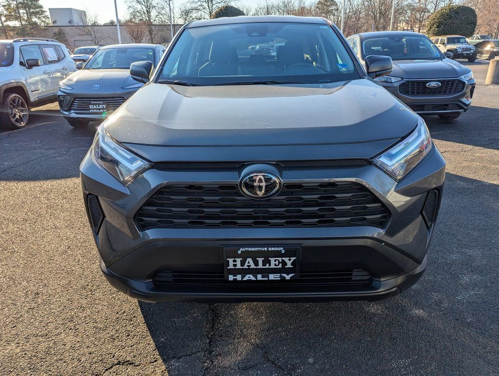 Used 2025 Toyota RAV4 LE image 3