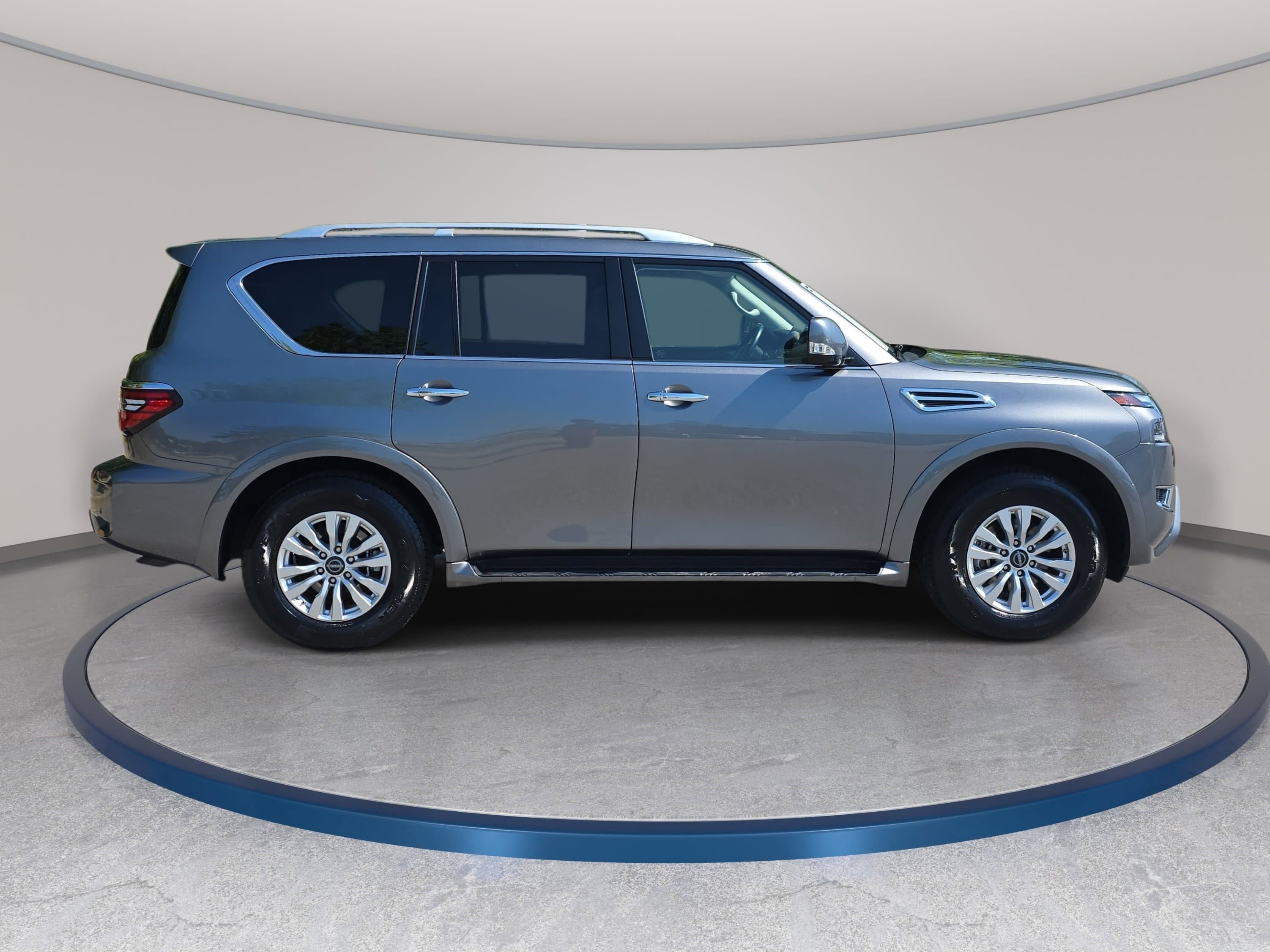 Used 2024 Nissan Armada SV AWD/4WD image 4