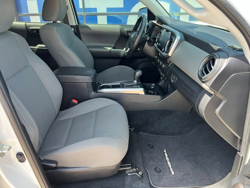 Used 2023 Toyota Tacoma SR5 RWD image 17