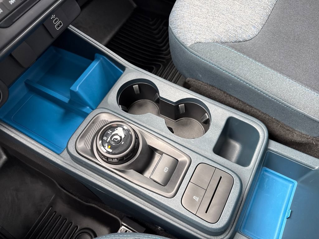 Certified 2025 Ford Maverick XLT image 22