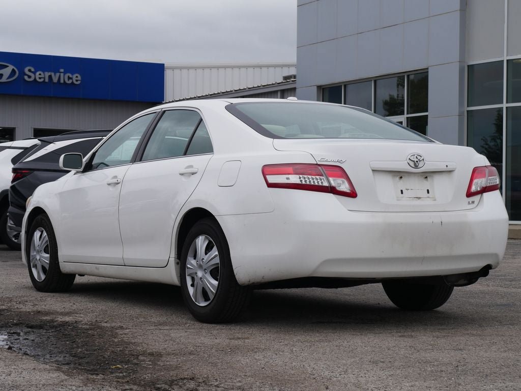 Used 2010 Toyota Camry FWD image 7