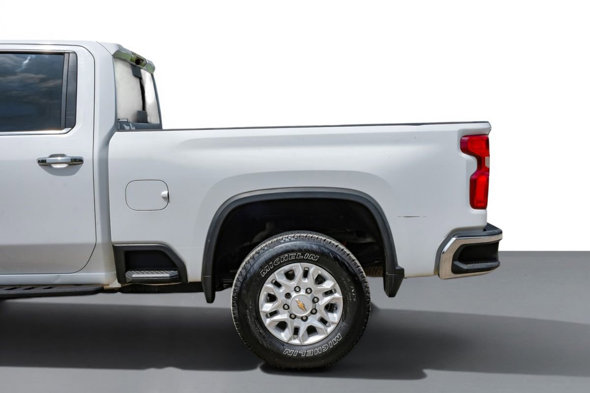 Used 2021 Chevrolet Silverado 2500 LTZ w/ LTZ Texas Edition AWD/4WD image 11