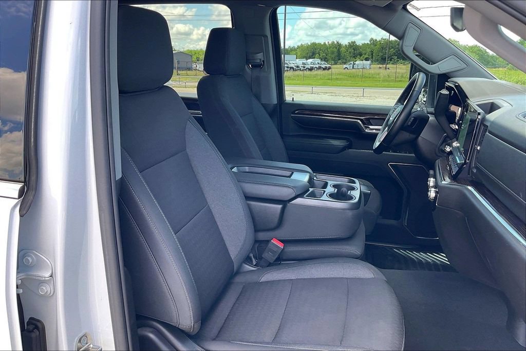 Used 2024 GMC Sierra 2500 SLE w/ SLE Value Package; AWD/4WD image 30