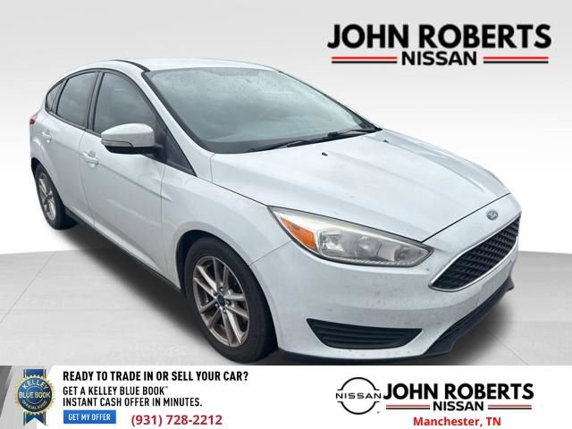 Used 2016 Ford Focus SE w/ SE Power Seat Package image 1