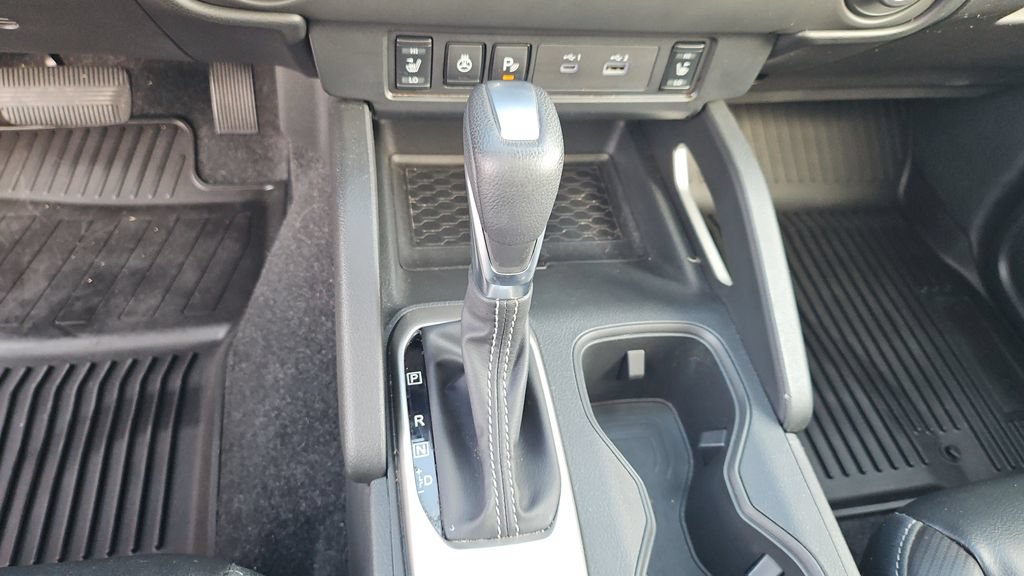 Certified 2023 Nissan Frontier SV w/ SV Premium Package RWD image 13