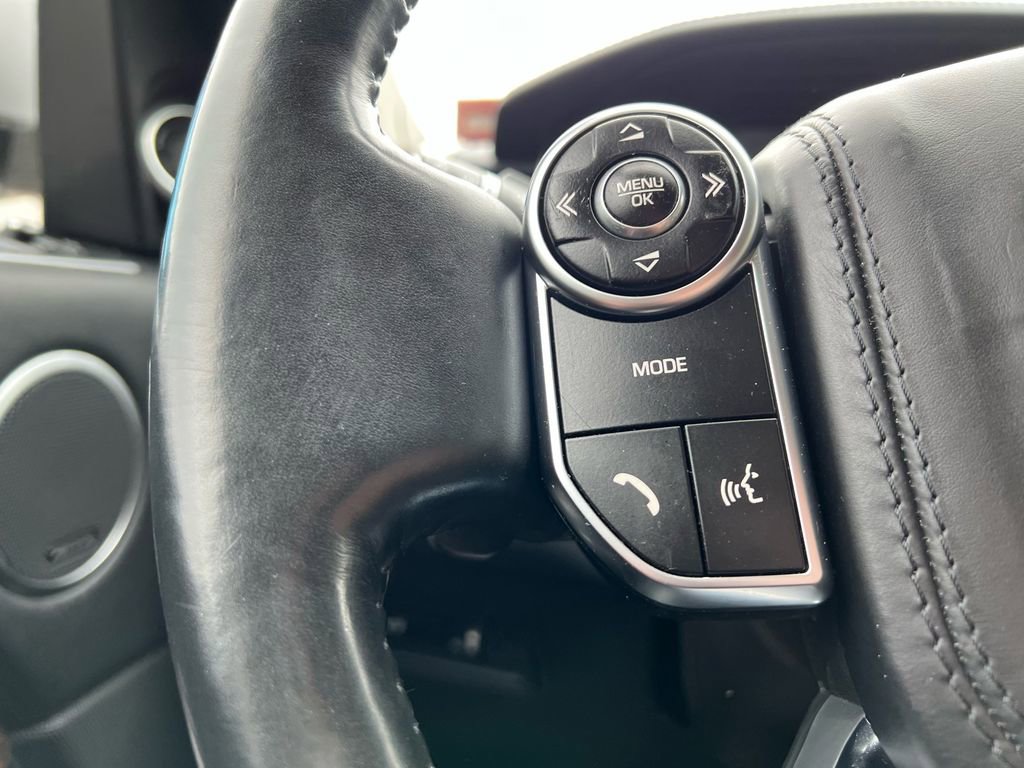Used 2015 Land Rover Range Rover image 12