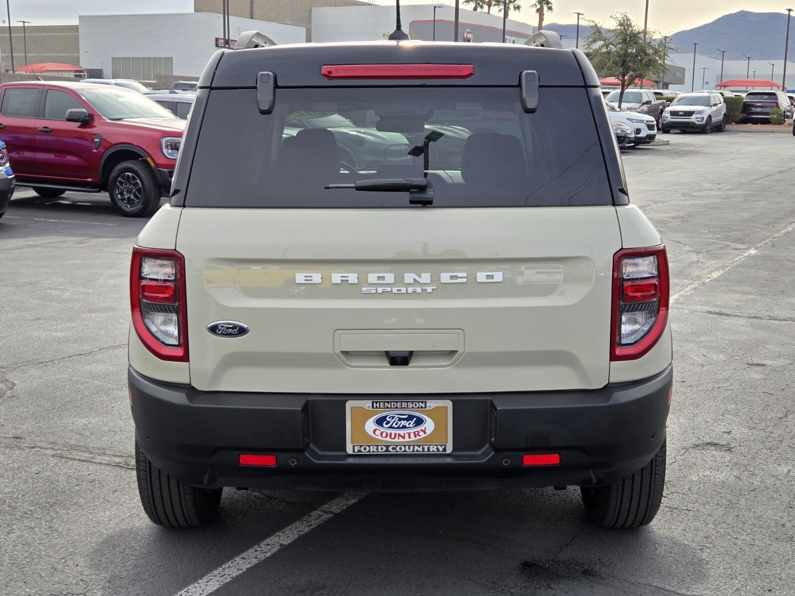 Certified 2024 Ford Bronco Sport Outer Banks w/ Tech Package image 5