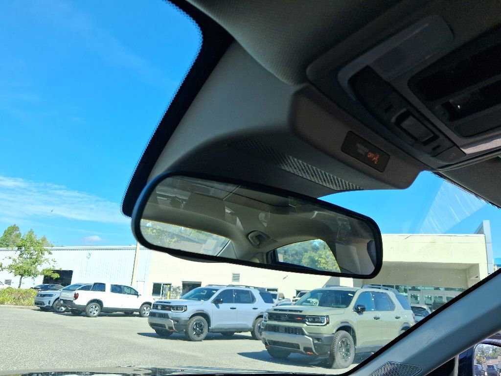 Certified 2024 Honda Accord EX image 27