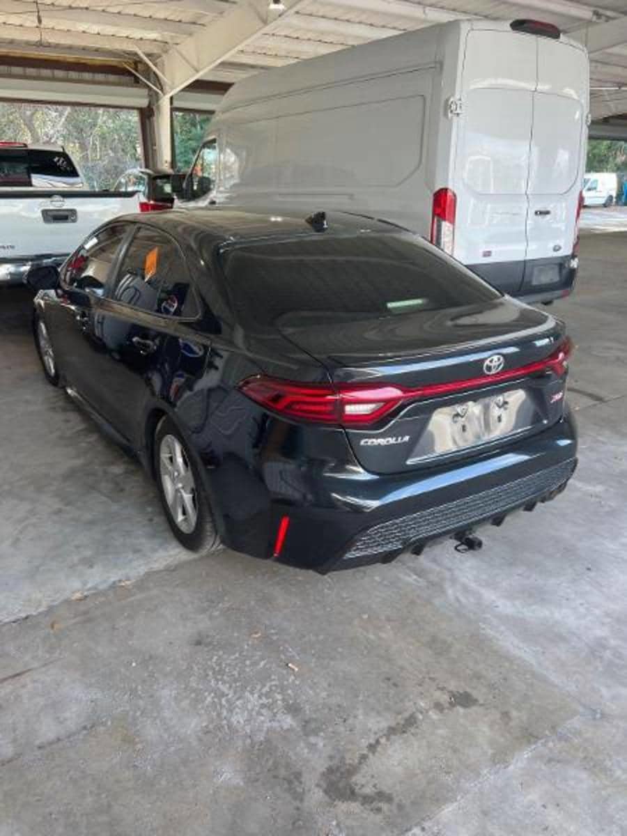 Used 2020 Toyota Corolla XSE FWD image 10