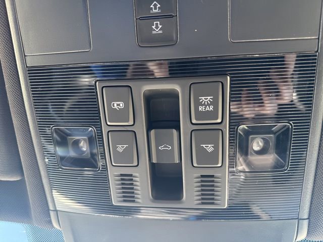 Used 2024 Volkswagen Tiguan SE R-Line AWD/4WD image 22