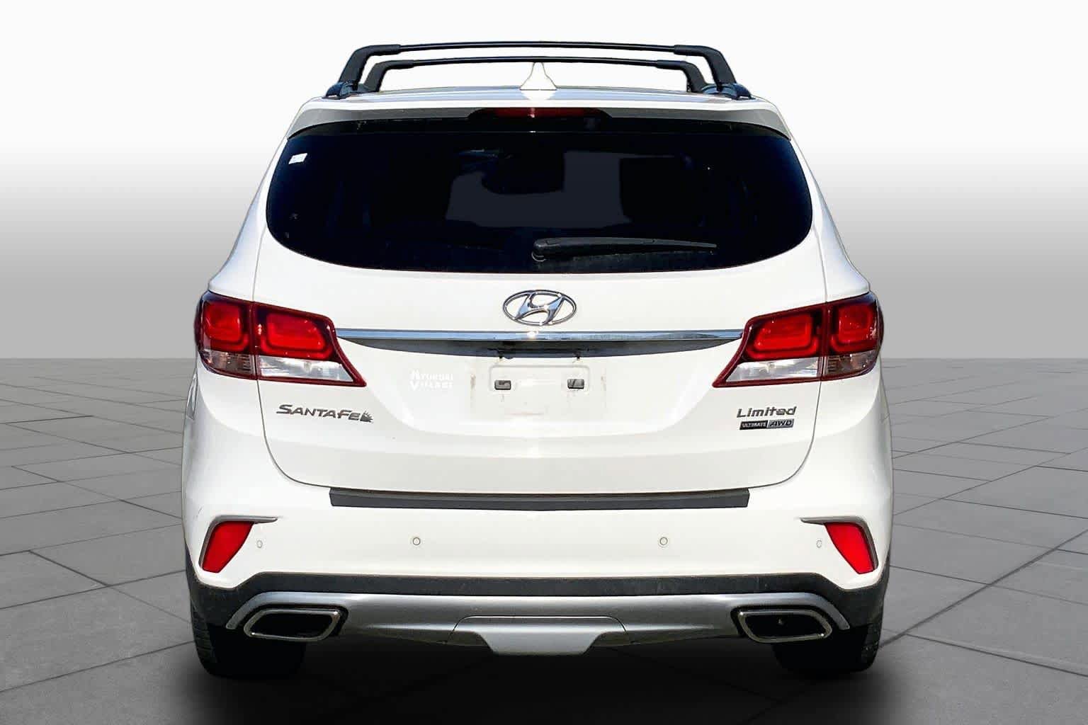 Used 2018 Hyundai Santa Fe Limited AWD/4WD image 5