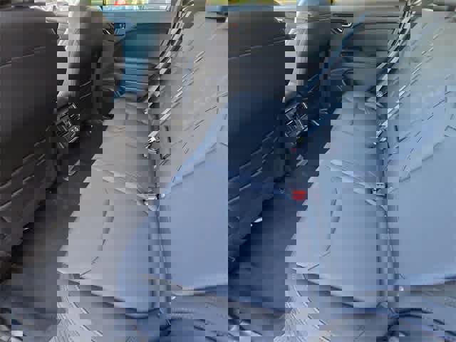 Used 2025 Subaru Forester Limited image 17