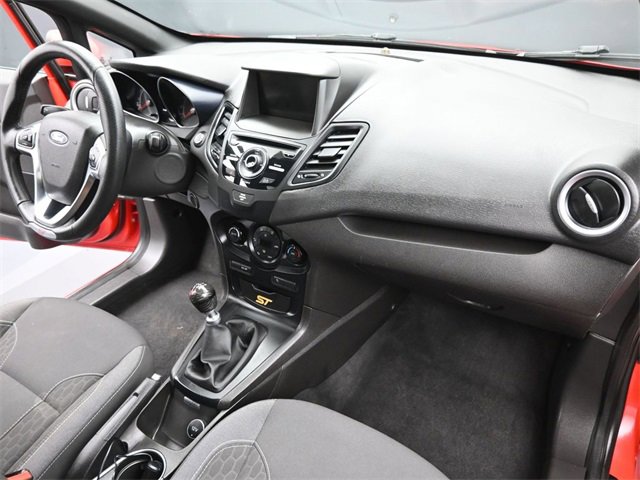 Used 2015 Ford Fiesta ST image 40