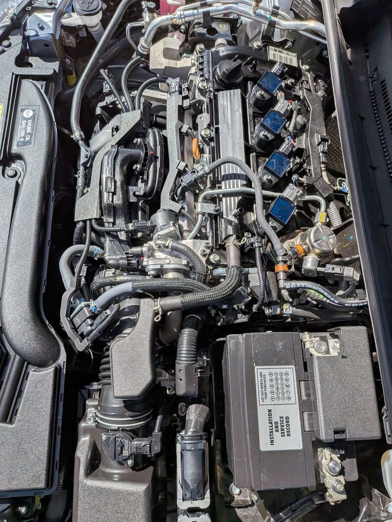 Used 2024 Toyota Corolla LE image 31