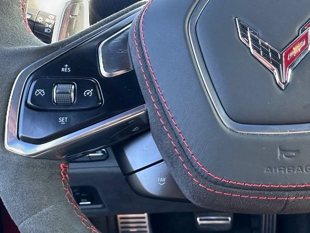Used 2023 Chevrolet Corvette Stingray Premium Cpe w/ Z51 Performance Package RWD image 17