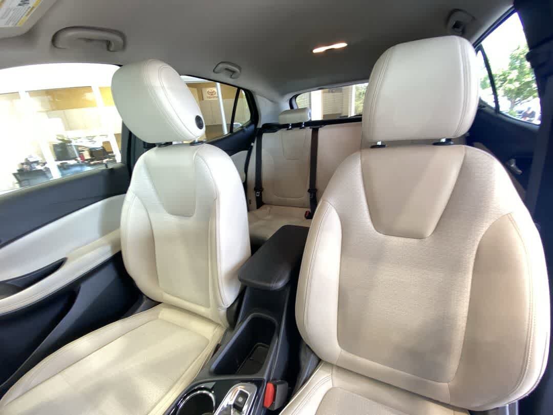 Used 2021 Buick Encore GX Preferred AWD/4WD image 13