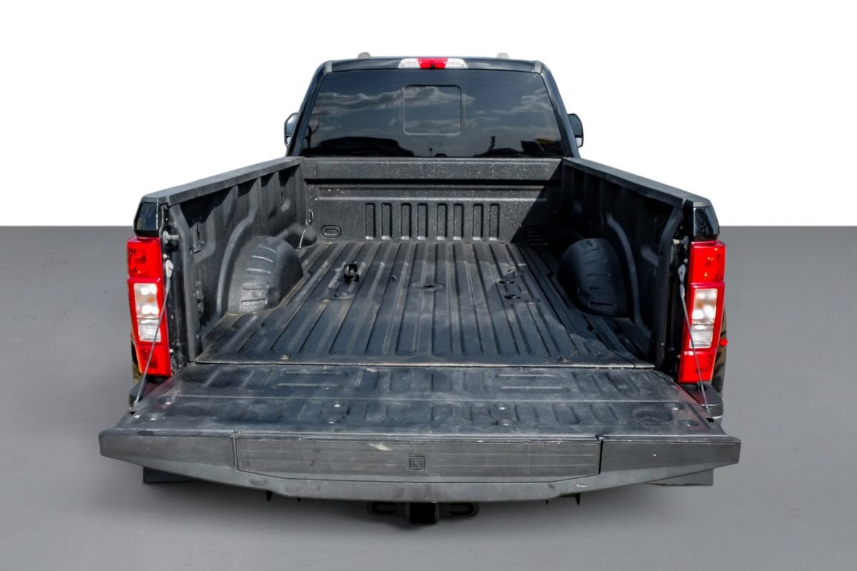 Used 2022 Ford F350 Lariat w/ Lariat Ultimate Package AWD/4WD image 59