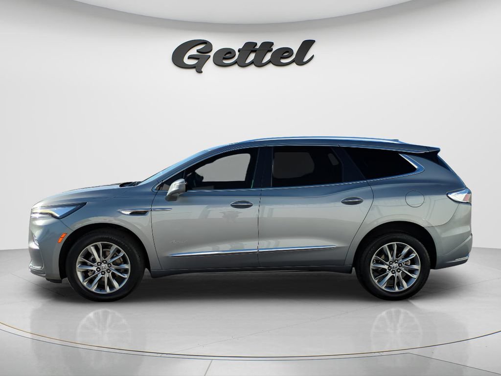 Used 2023 Buick Enclave Avenir w/ Avenir Technology Package FWD image 7