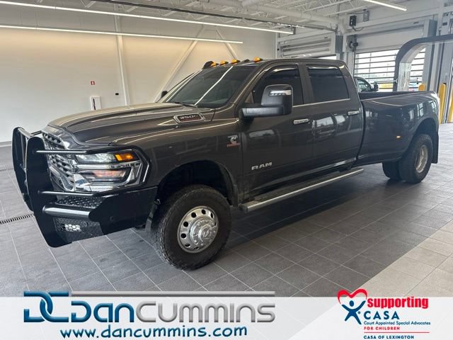 Used 2025 RAM 3500 Big Horn AWD/4WD image 1